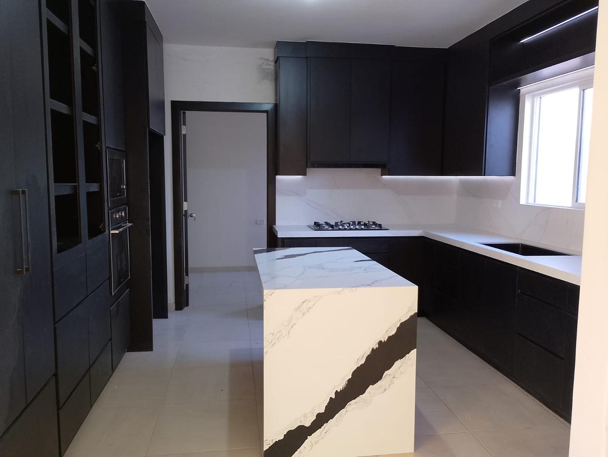 Cocina alacenas negro con horno